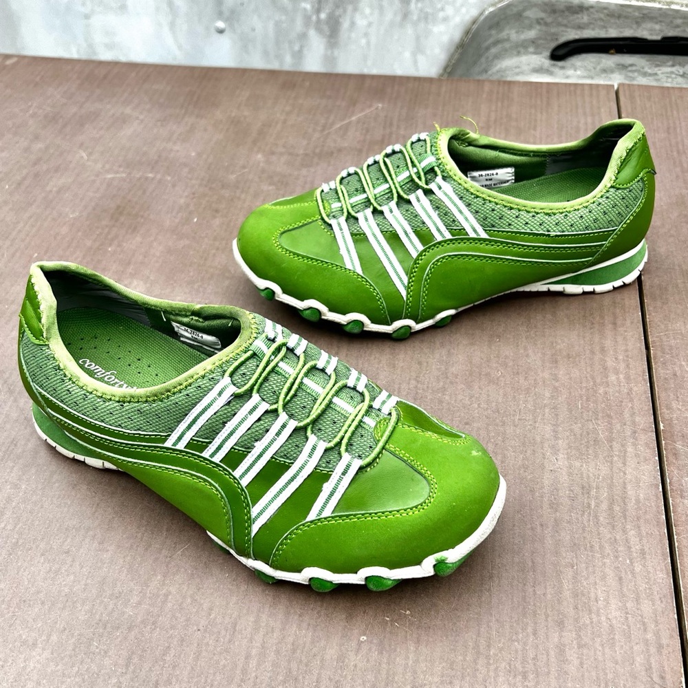 Comfortview Green Slip On Sneakers Women’s 8